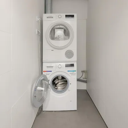 Comfortable Underground Studio Batorego By Renters * Varşova
