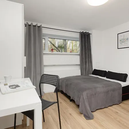 Daire Comfortable Underground Studio Batorego By Renters